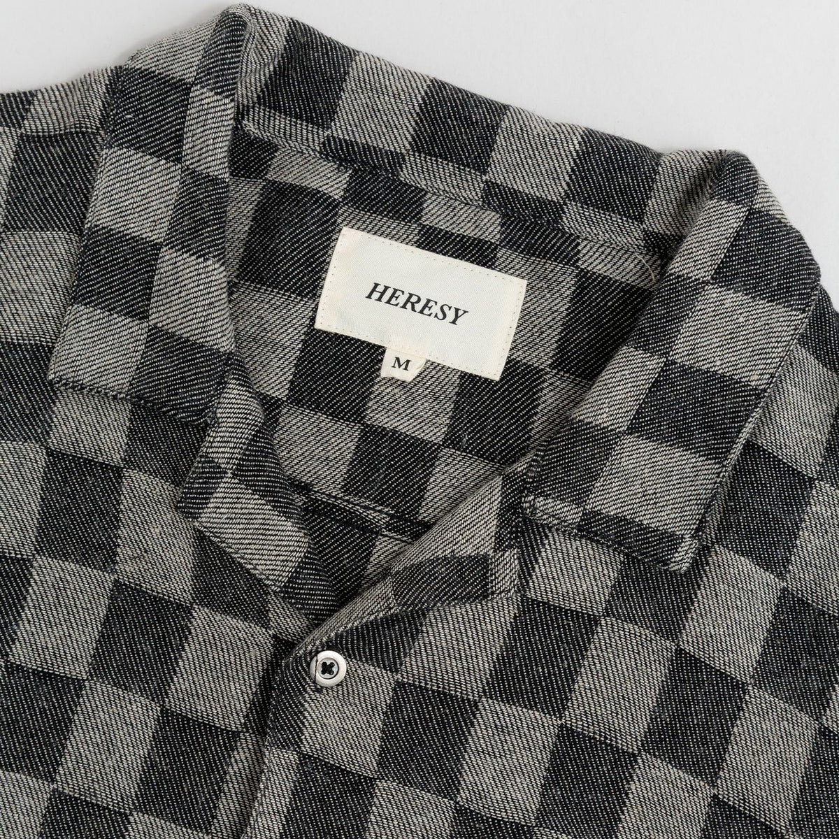 Heresy Trellis Revere Shirt: Black Check