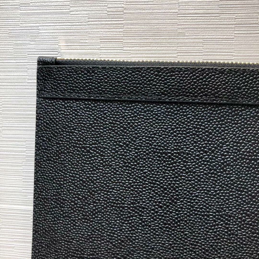 Personalized Clutch