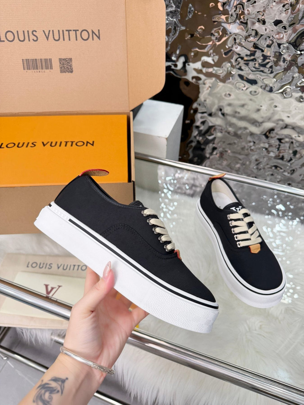 Louis Vuitton Black Low-Top Sneakers