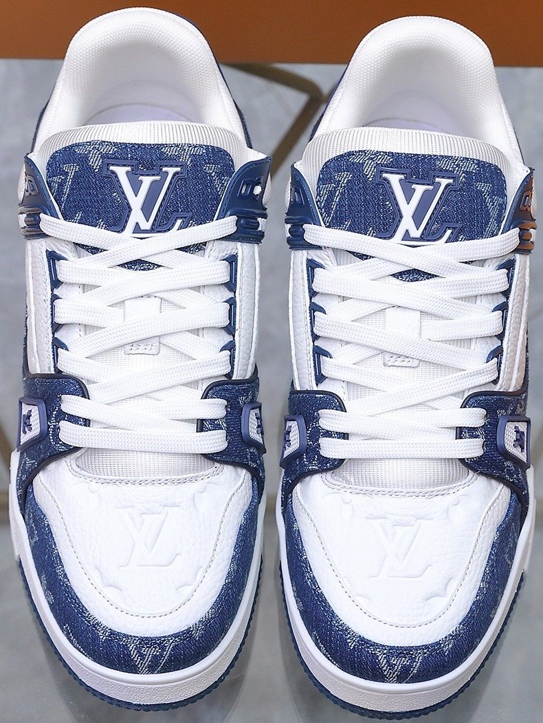 Louis Vuitton Monogram Low-Top Sneakers