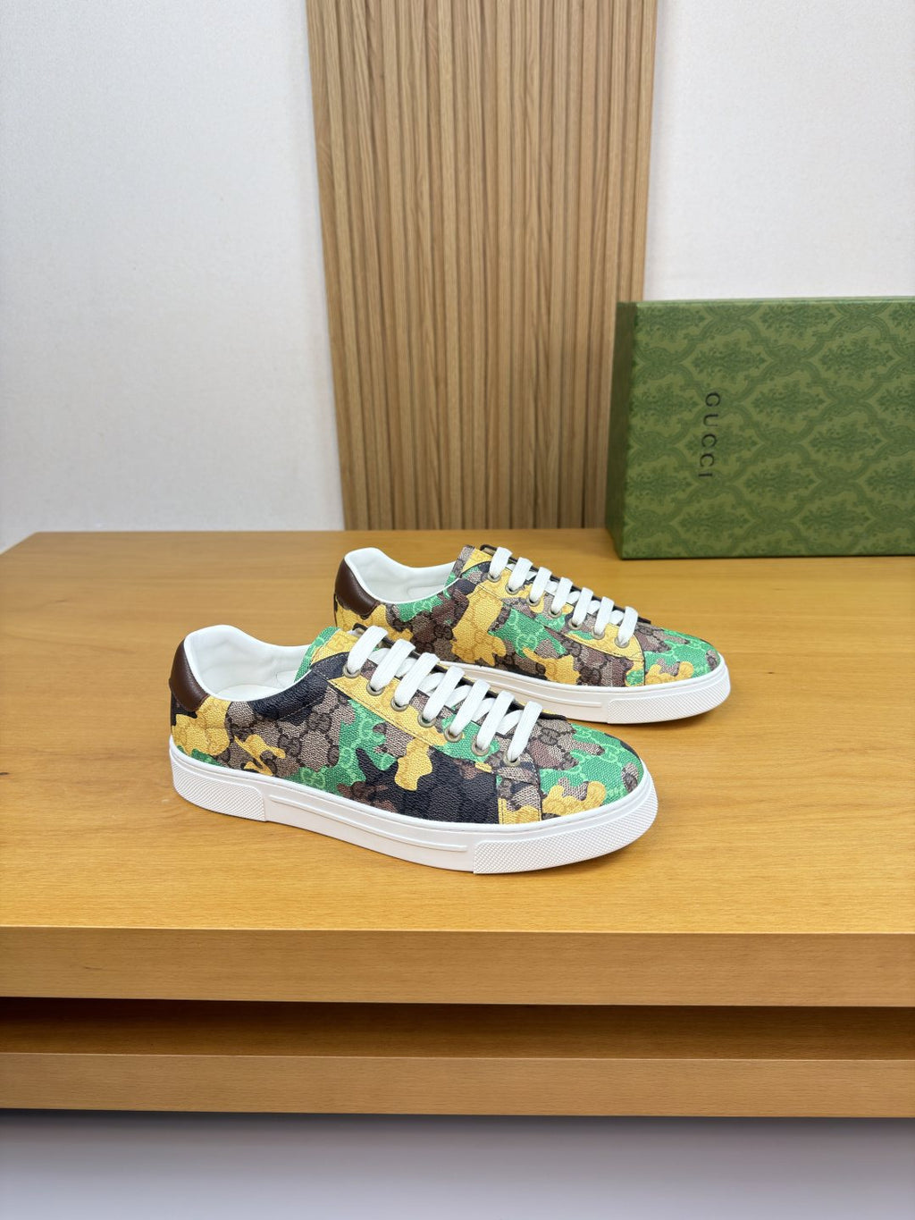 Gucci Turquoise Patterned Low-Top Sneakers