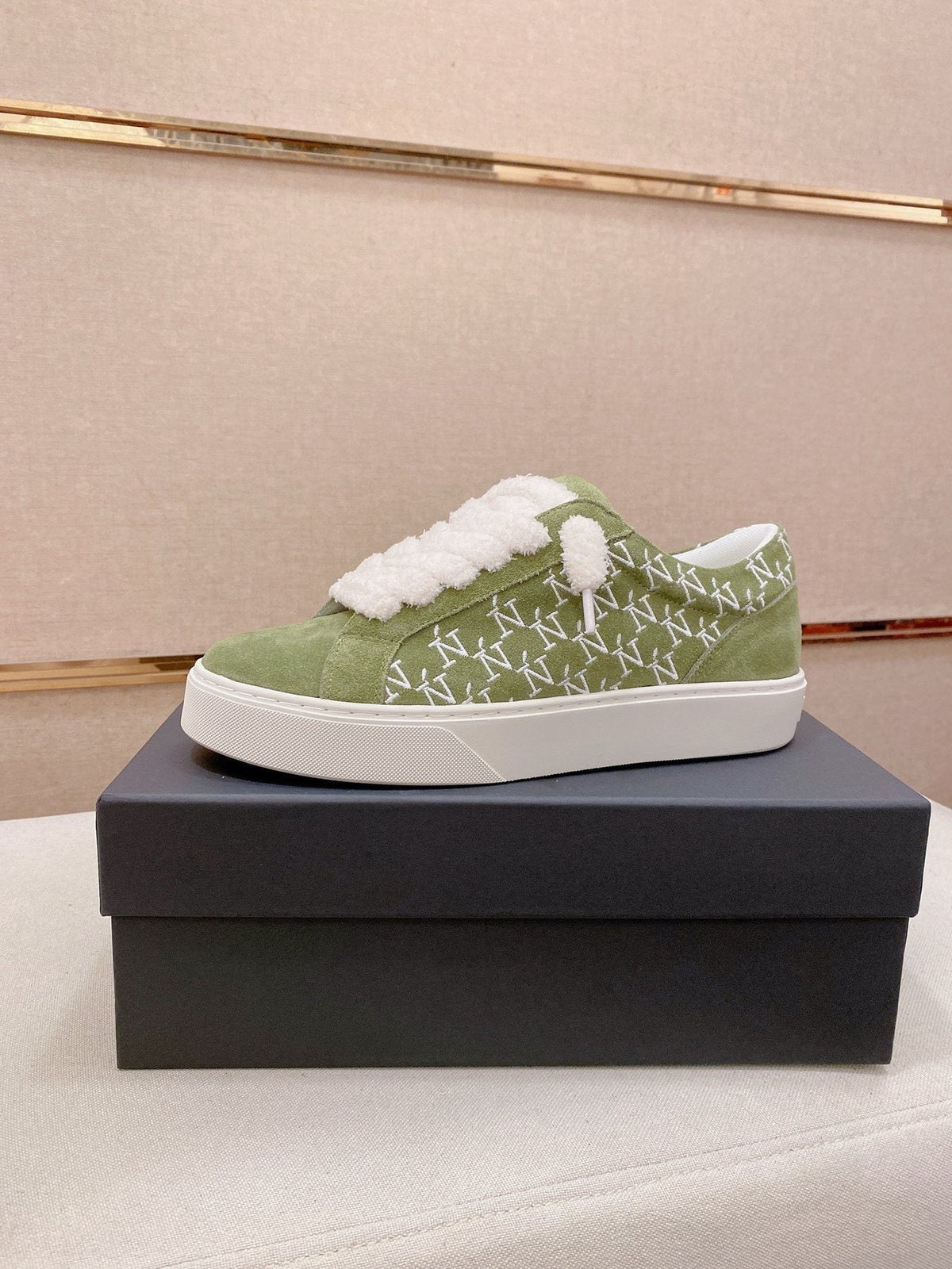 Numeris Suede Low-Top Sneakers