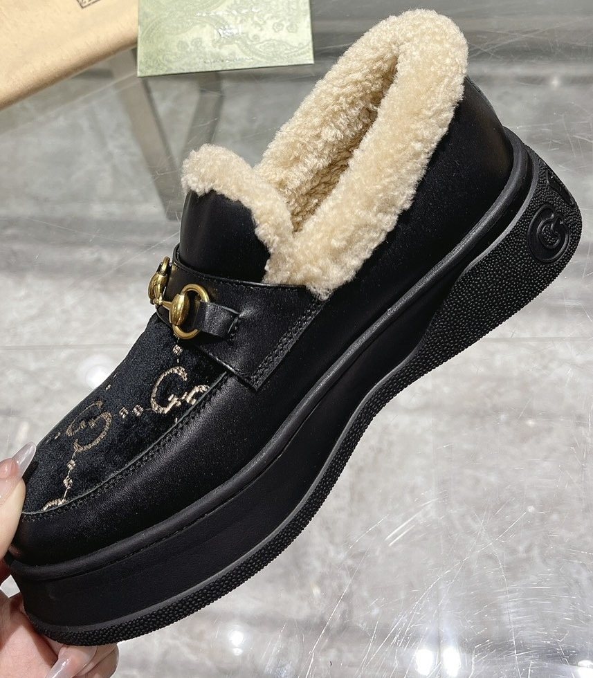 Gucci Patterned Plush-Lined Platform Slip-On Shoes