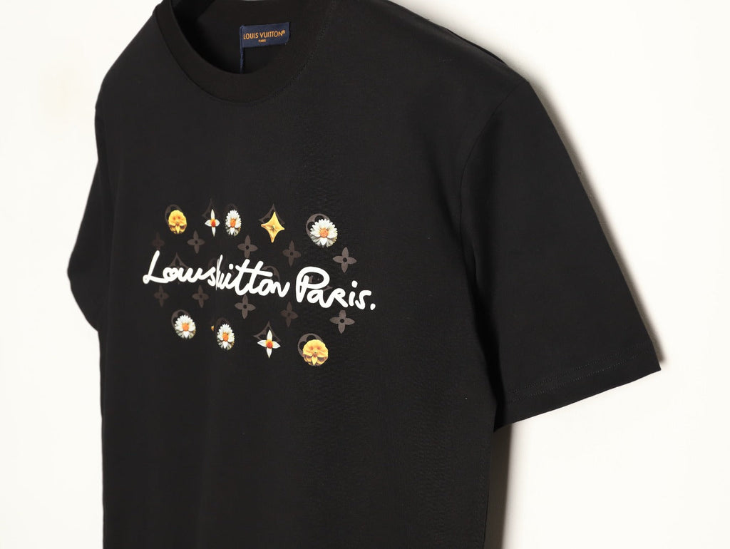 Louis Vuitton Paris Lettering and Daisy-Style Motif T-Shirt - Black